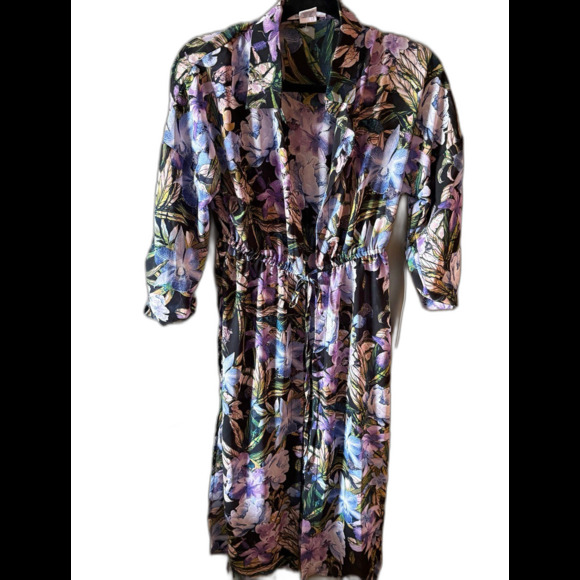 L.I.F.E. Semi sheer floral cardigan NWT - Picture 1 of 4